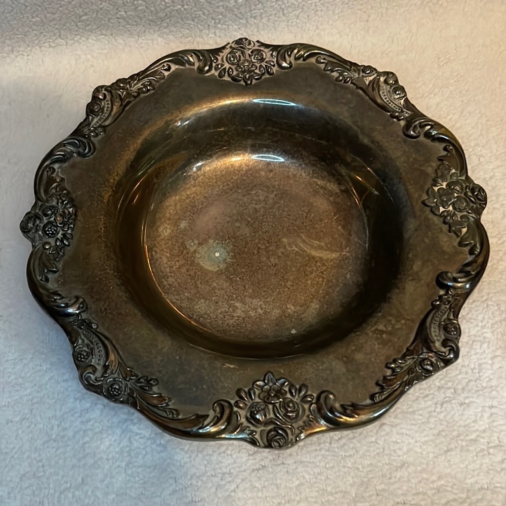 Vintage Lunt Eloquence Silver Plated Dish